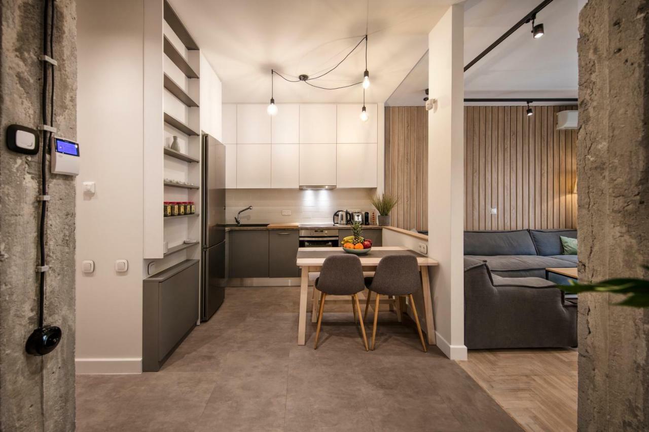 Stunning Αpartment Ιn Τhe Heart Athens. Apartamento Exterior foto