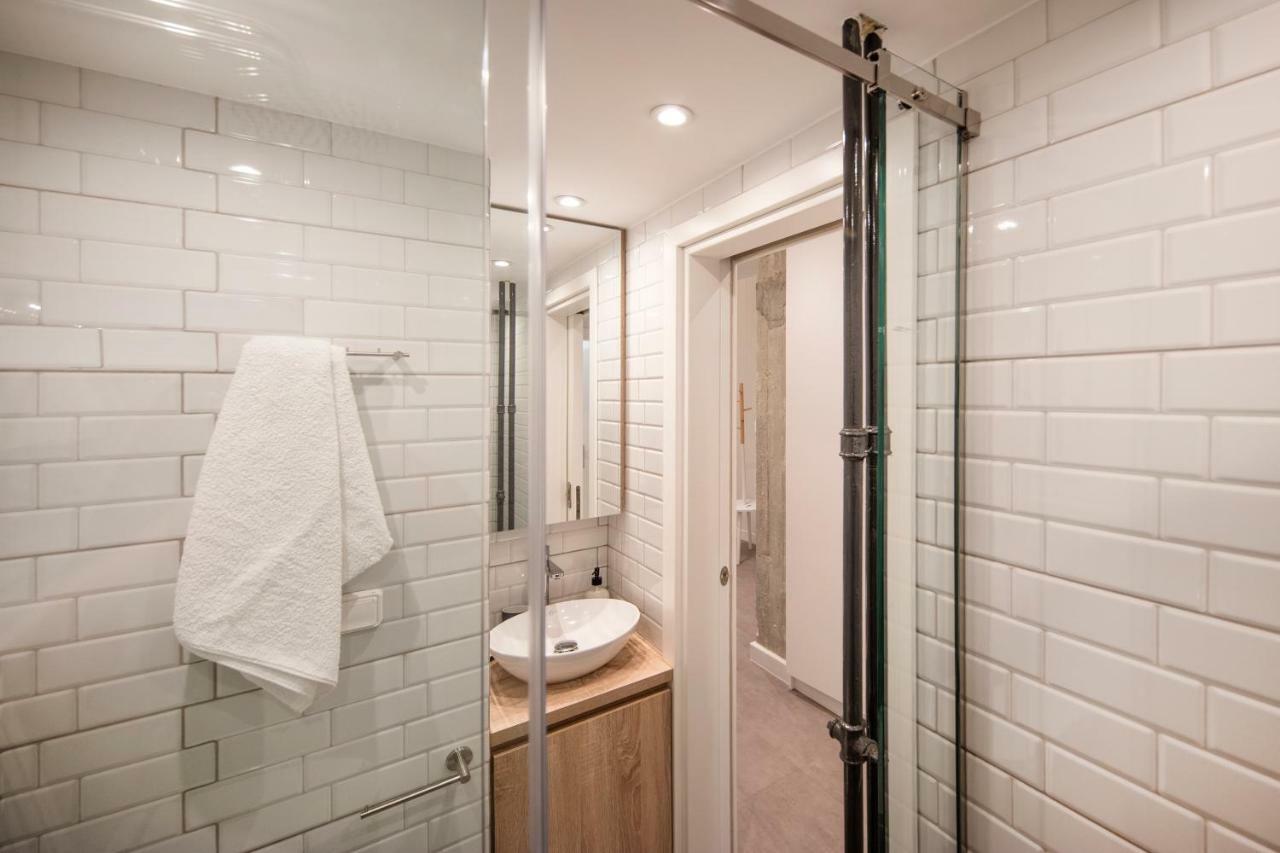 Stunning Αpartment Ιn Τhe Heart Athens. Apartamento Exterior foto